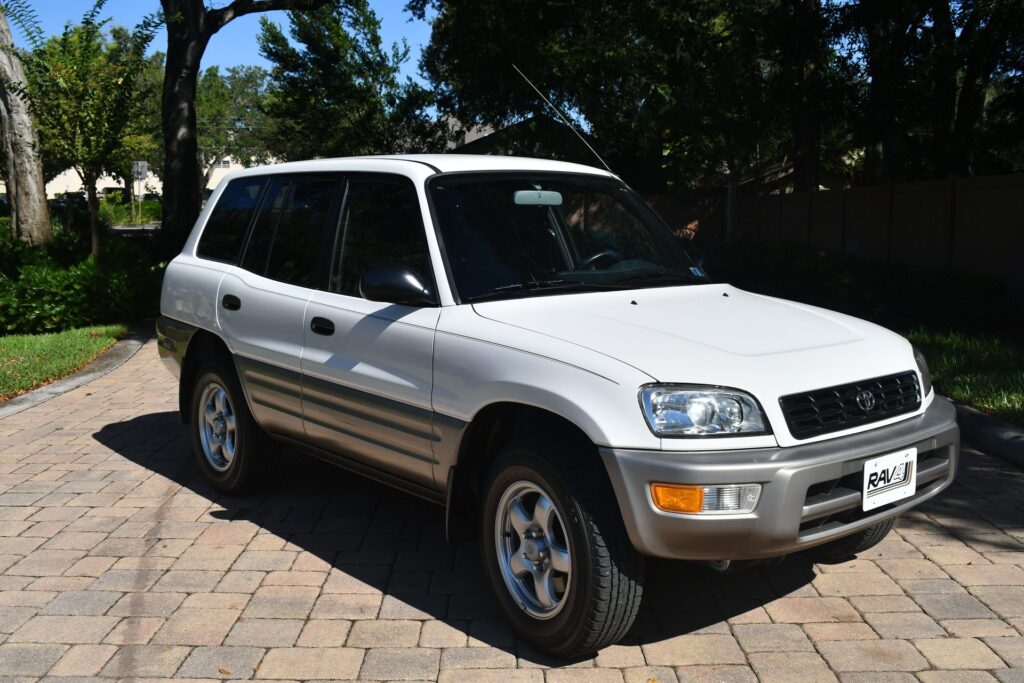 rav4 for 4x4 cars for hire in uganda
