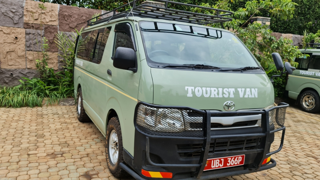 safari van hire uganda