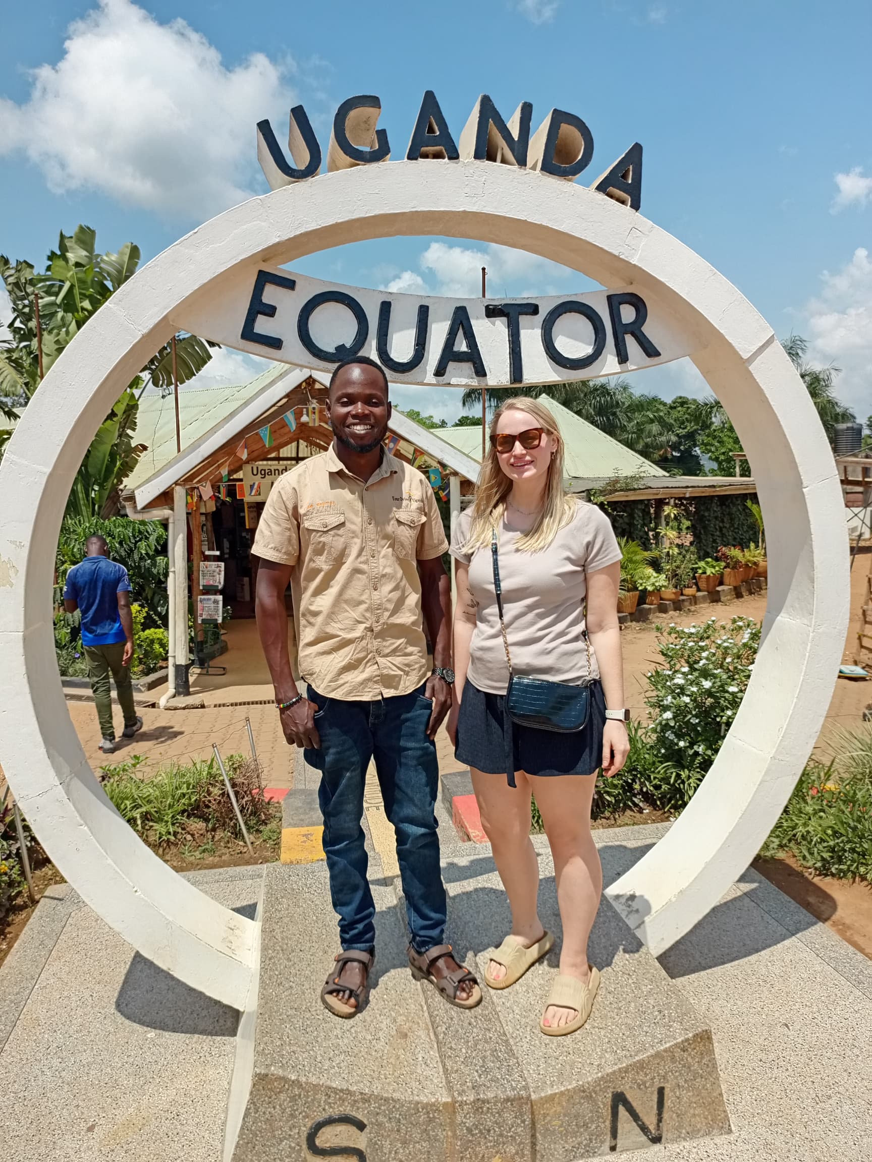 safari guide for 4x4 car rental rwanda