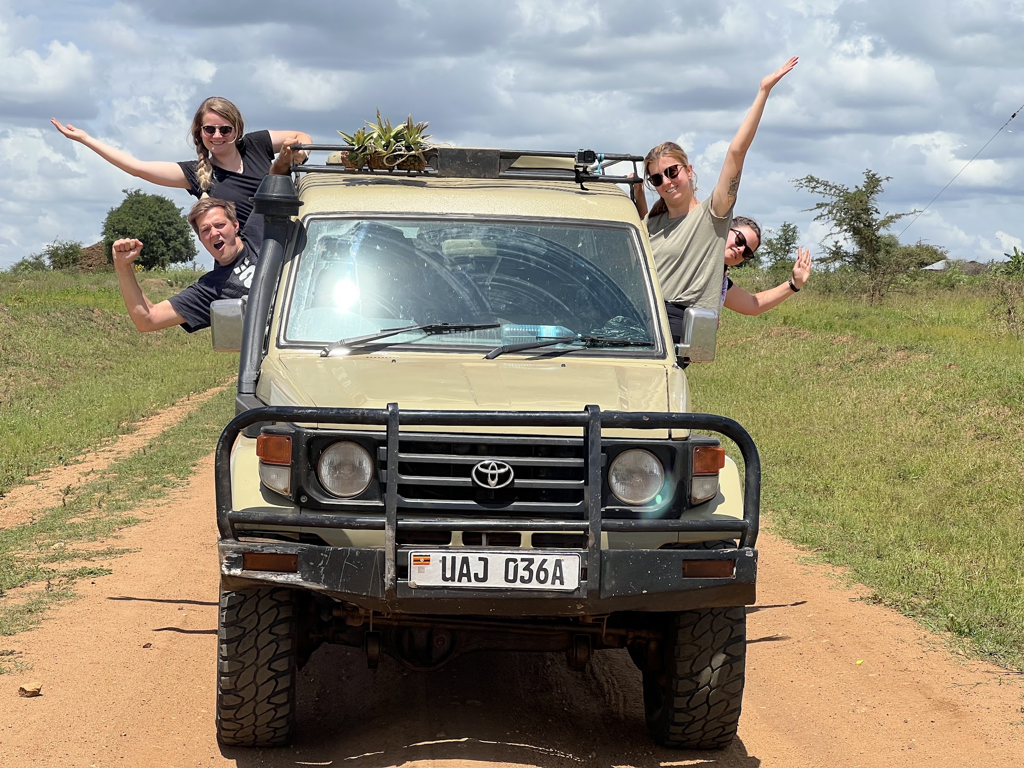 4x4 cars for hire in uganda