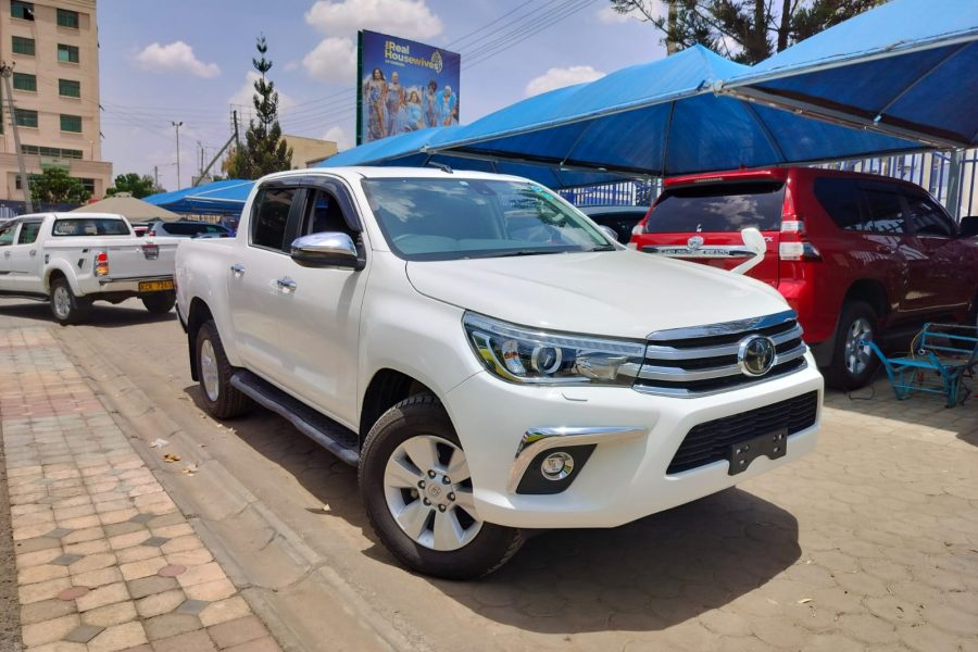 hilux for 4x4 car rental uganda
